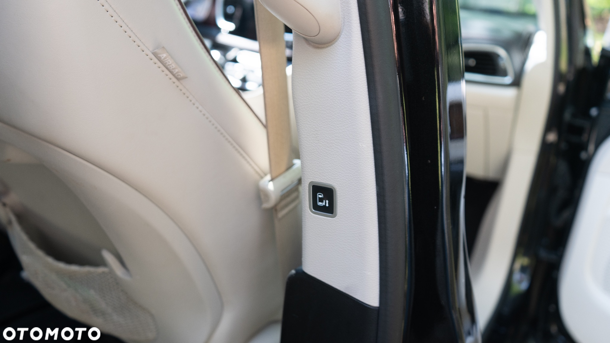 Chrysler Pacifica - 16