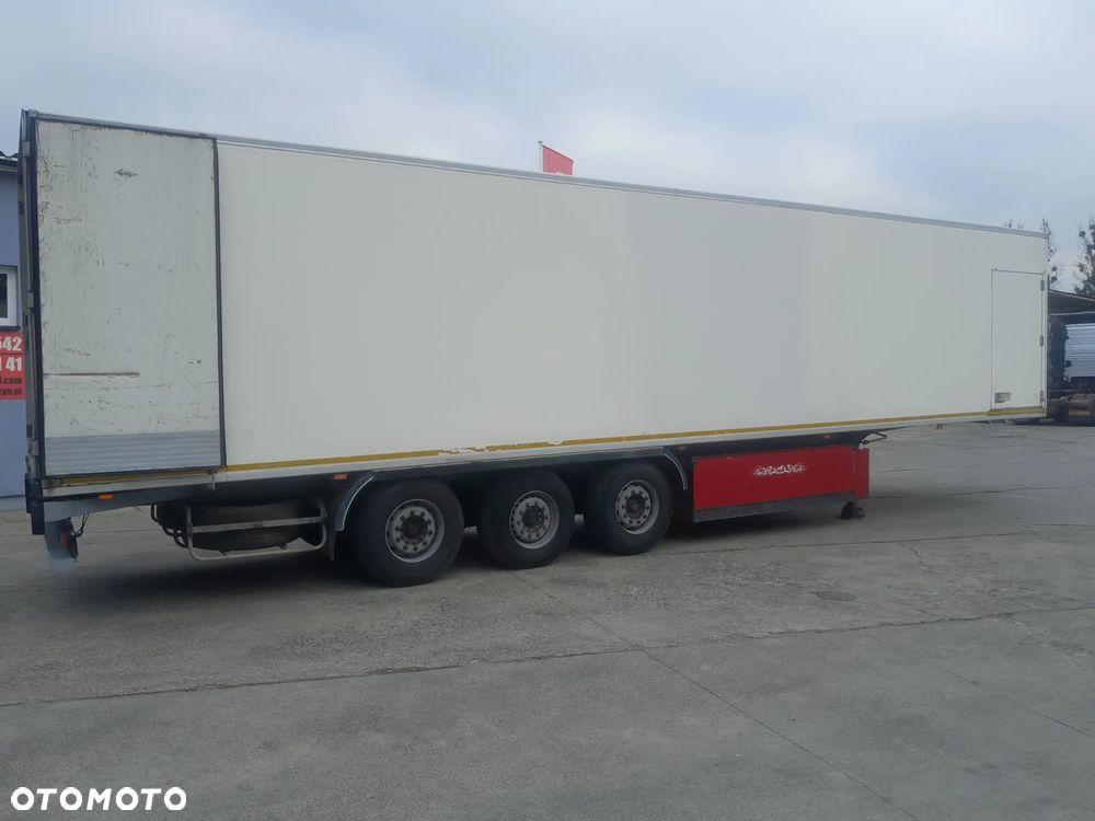 Chereau Gruba ściana,dwa agregaty, spalinowo-elektryczne - 5