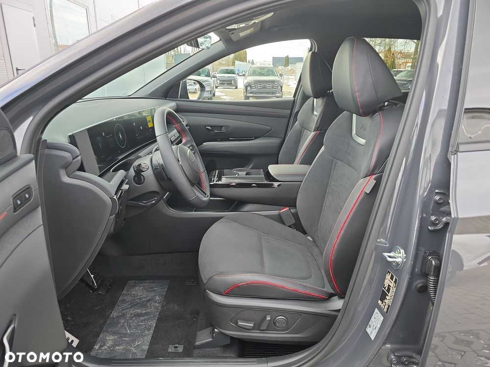 Hyundai Tucson 1.6 T-GDi N-Line 4WD DCT - 13