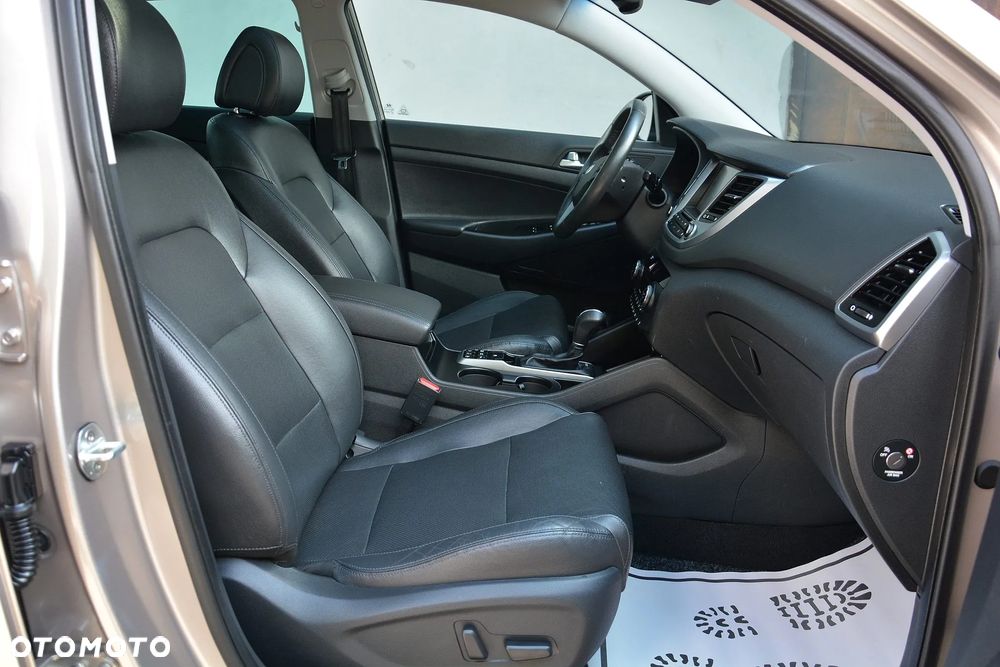 Hyundai Tucson 1.6 GDi 2WD DCT Premium - 14