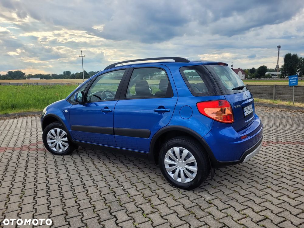 Suzuki SX4 1.6 VVT 4x4 Comfort - 11