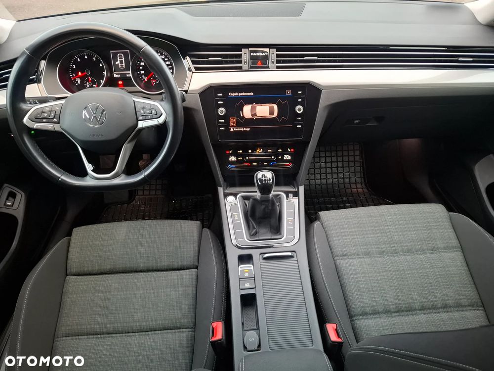 Volkswagen Passat 1.5 TSI EVO Business - 19