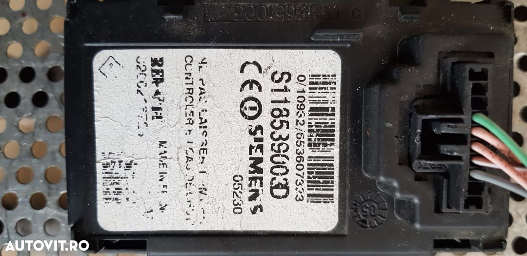 Cititor Card Renault Scenic 2 Megane 2 - 3