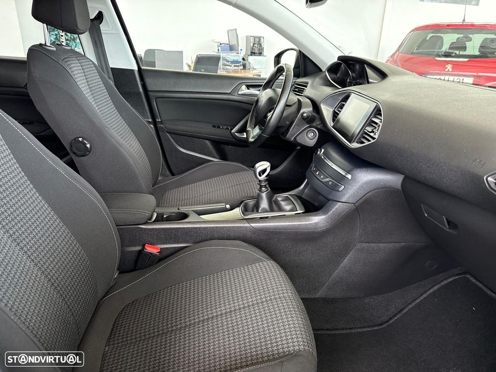 Peugeot 308 1.5 BlueHDi Active - 25