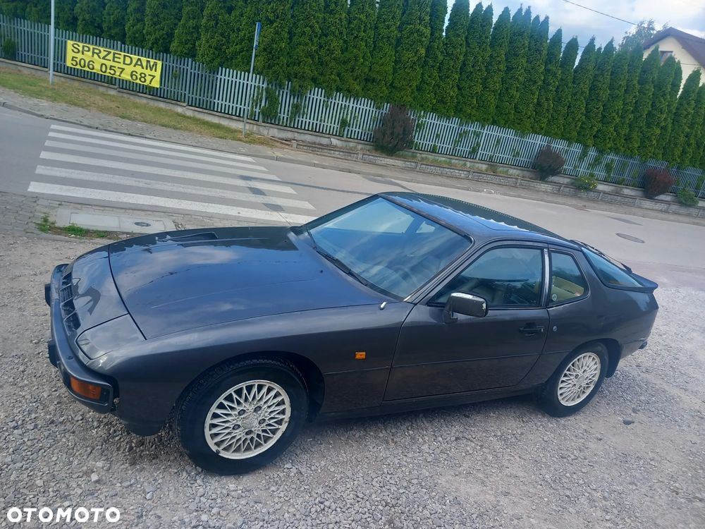Porsche 924 - 14
