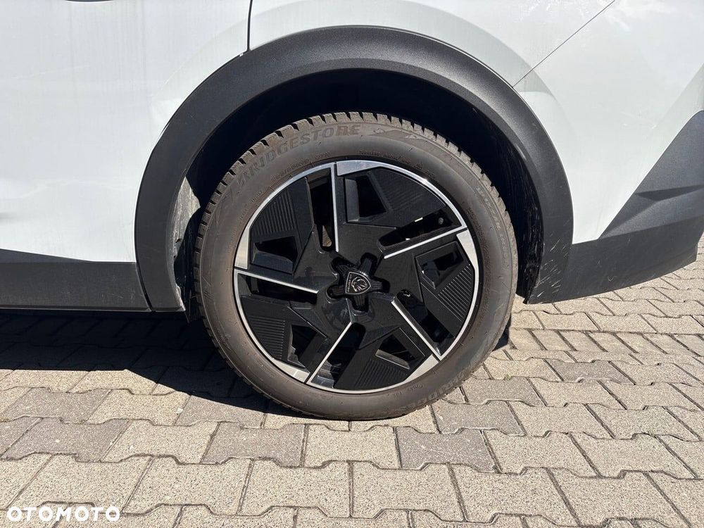 Peugeot 408 1.2 PureTech GT S&S EAT8 - 11