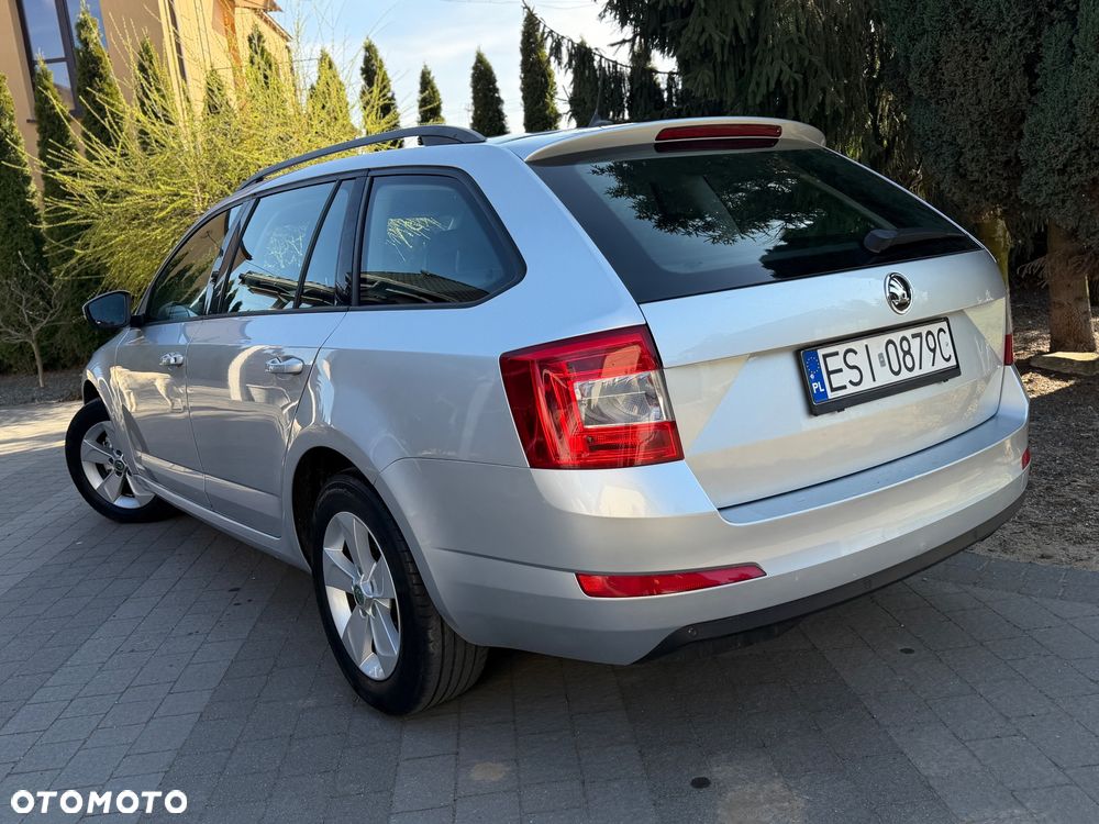 Skoda Octavia 1.6 TDI (Green tec) 4x4 Ambition - 4