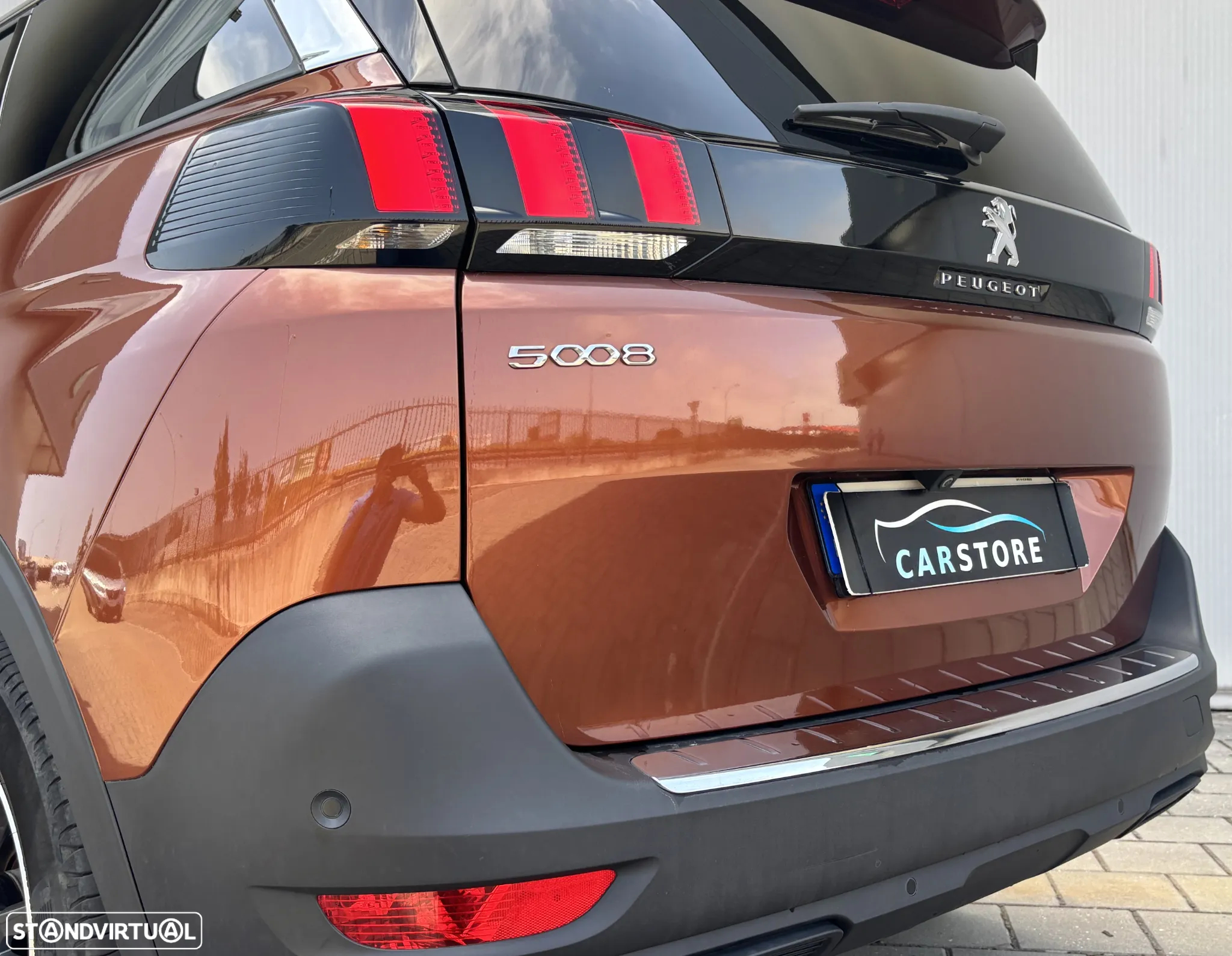 Peugeot 5008 1.5 BlueHDi Allure Pack EAT8 - 4