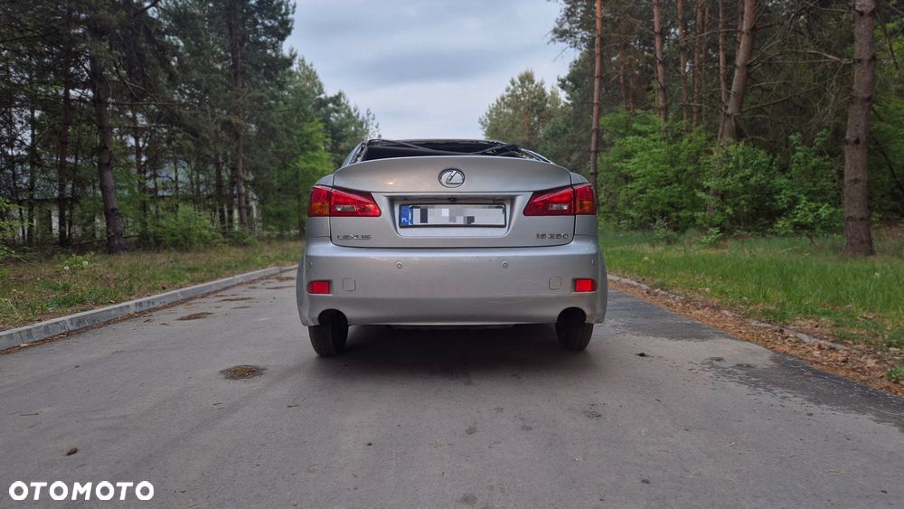 Lexus IS 250 Comfort - 3