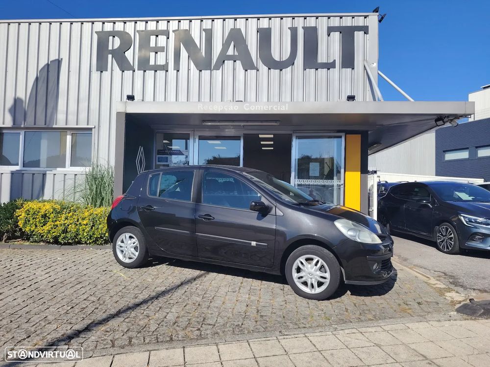 Renault Clio 1.2 16V Dynamique - 9