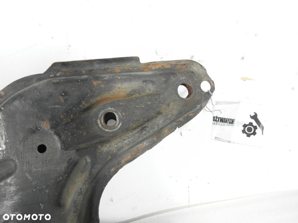 SANKI PRZÓD TOYOTA COROLLA E12 1.6 VVT-i - 4