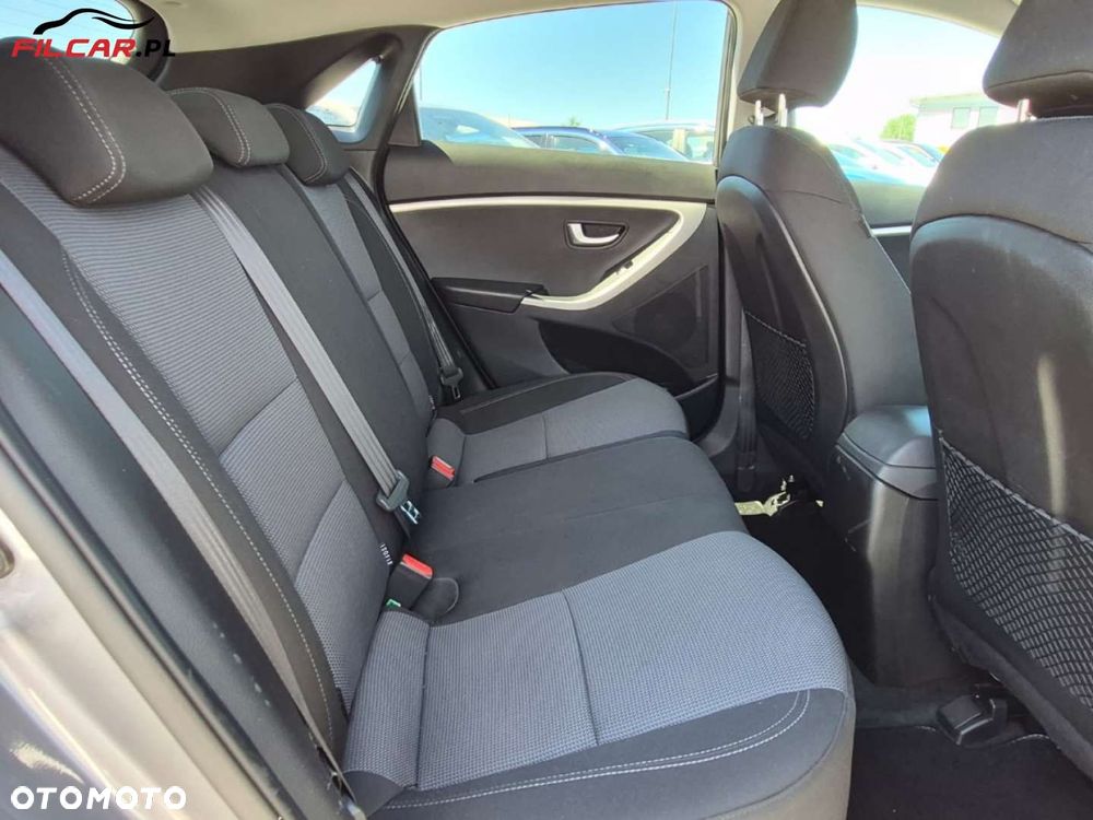 Hyundai i30 - 13