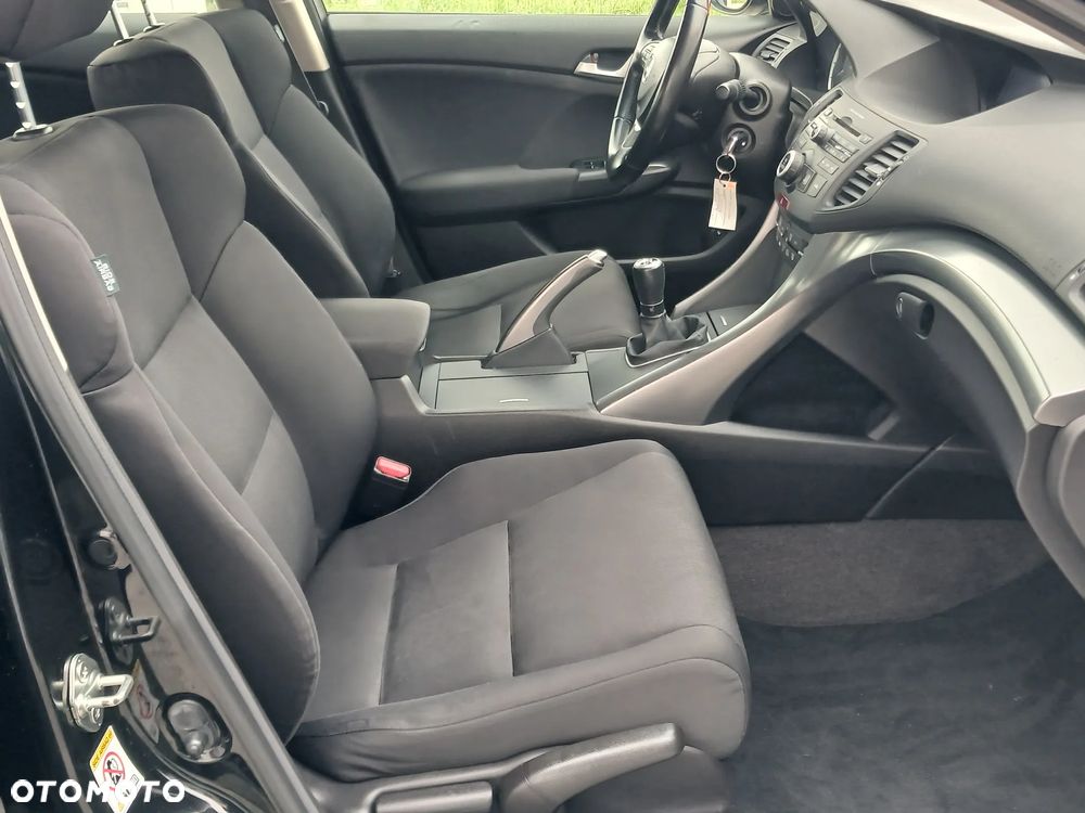 Honda Accord 2.0 Executive - 22
