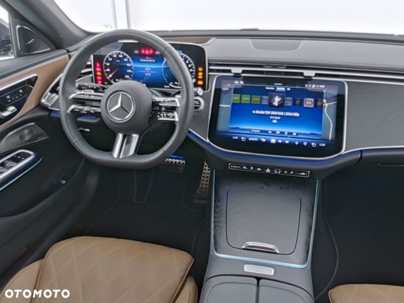 Mercedes-Benz Klasa E 300 de PHEV 4-Matic AMG 9G-Tronic - 8