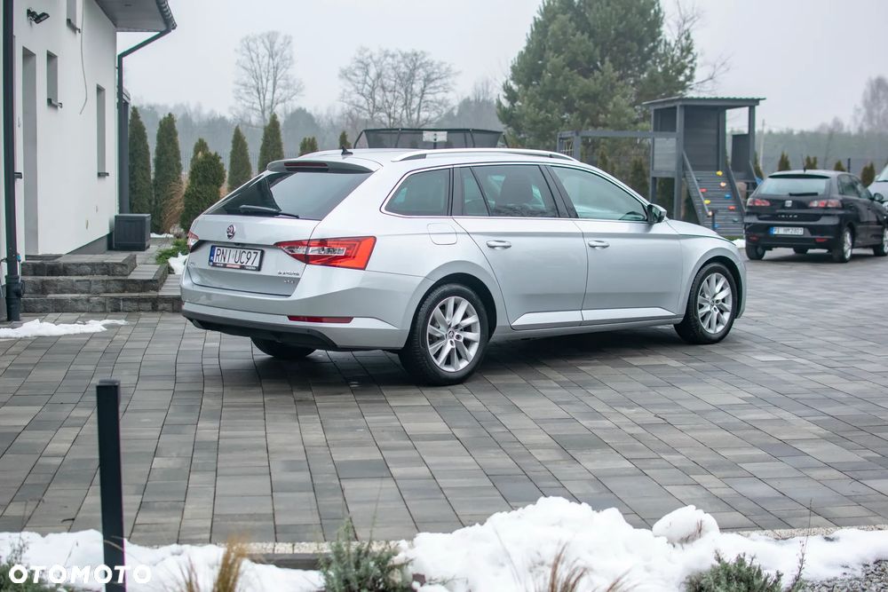 Skoda Superb - 13