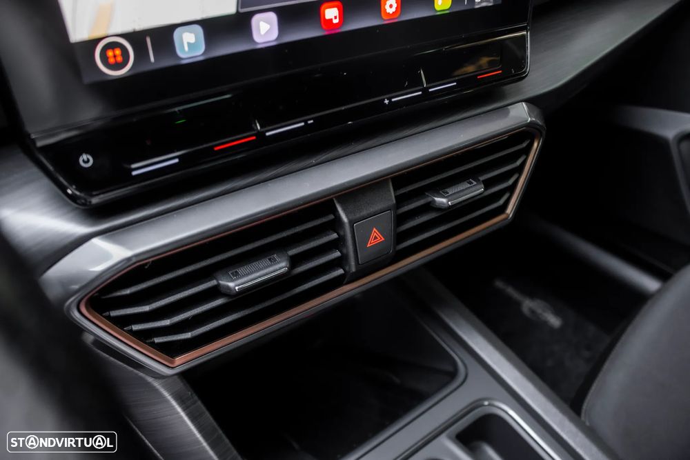 Cupra Leon 1.4 e-Hybrid VZ DSG - 25