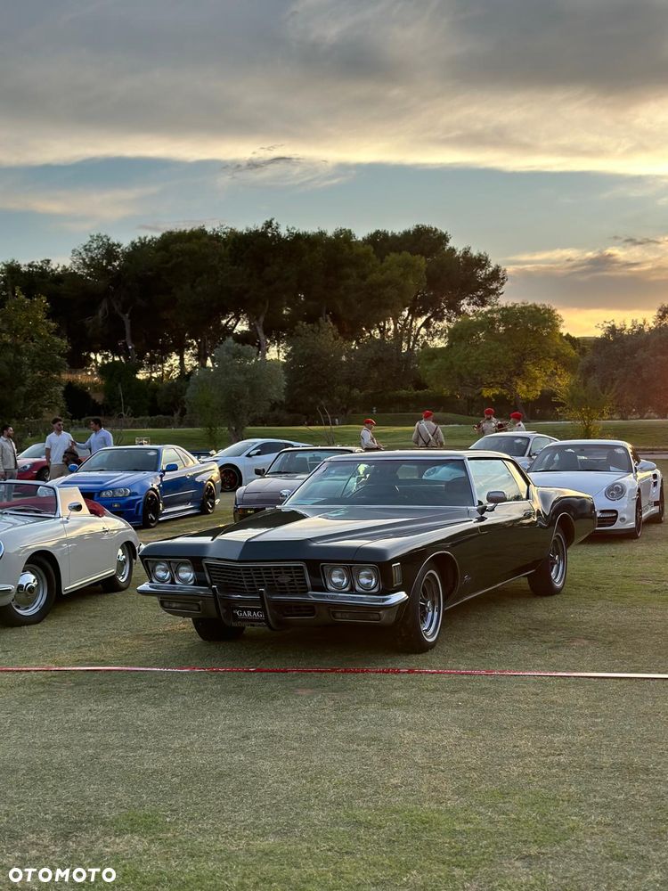Buick Riviera - 3