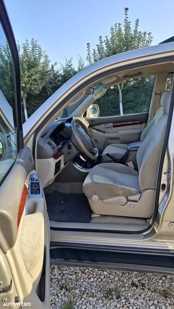 Toyota Land Cruiser 3.0 TD-4D VX - 8
