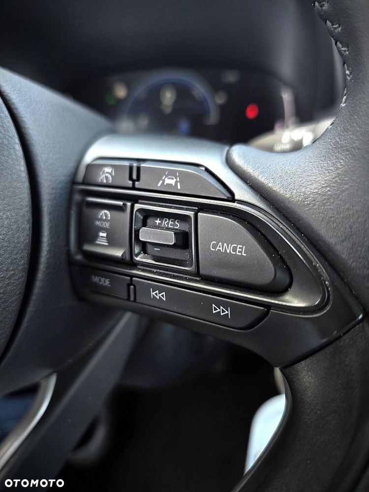 Toyota Yaris Cross - 19