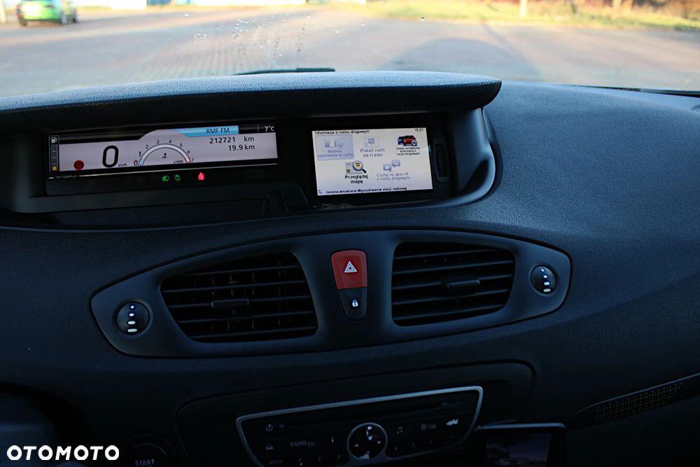 Renault Grand Scenic 1.6 16V 110 LIMITED - 31