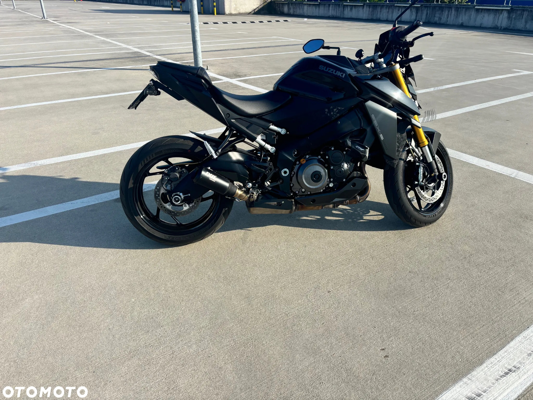 Suzuki GSX - 5