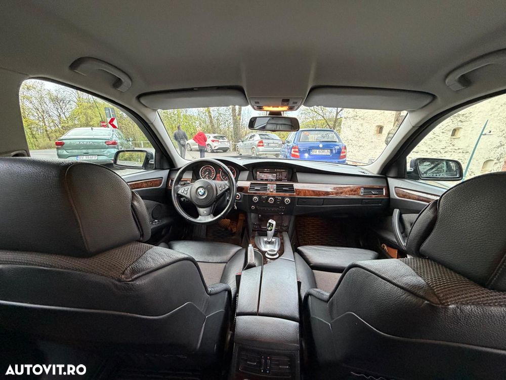 BMW Seria 5 530xd Aut. - 15