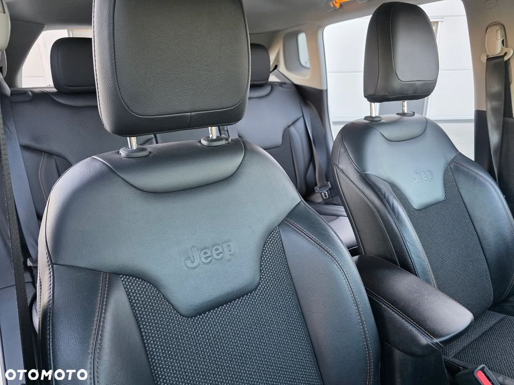 Jeep Compass 1.4 MultiAir Limited - 23
