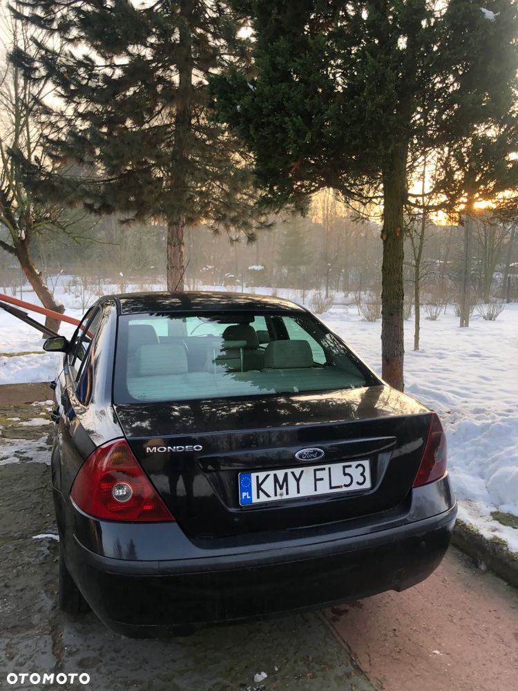 Ford Mondeo 2.0 TDDi Ghia - 7
