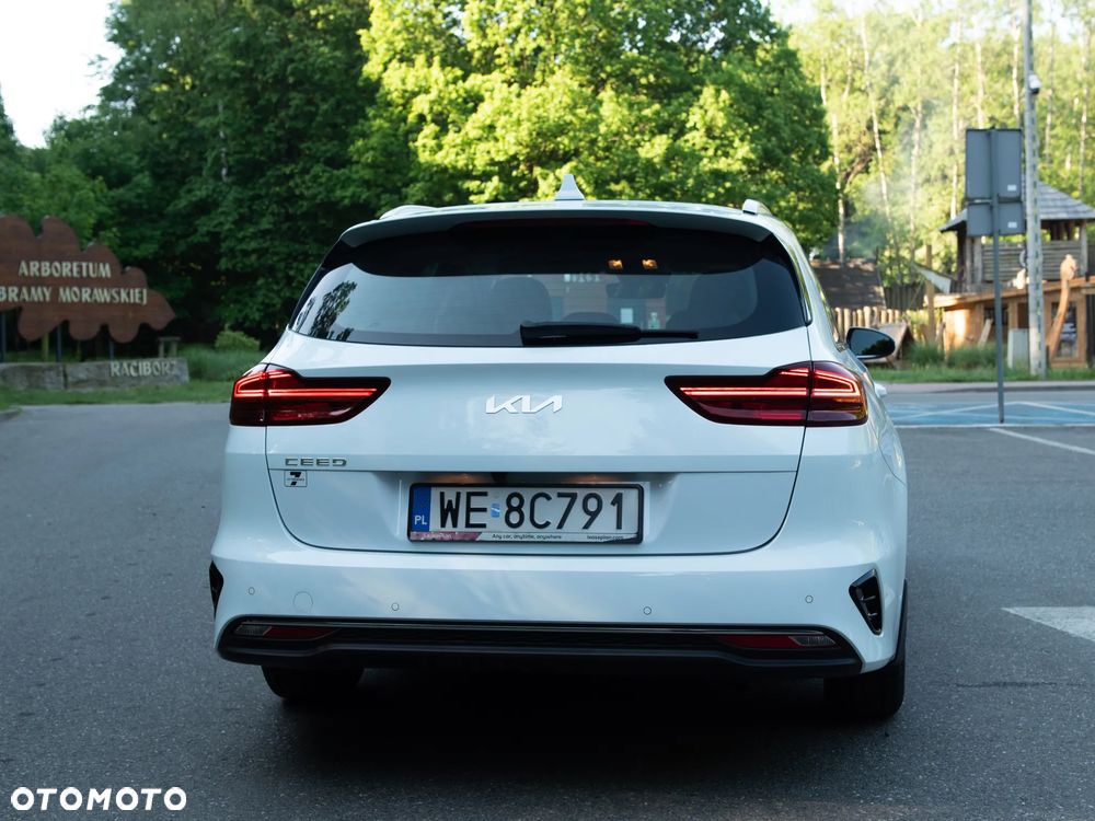 Kia Ceed 1.5 T-GDI M - 15