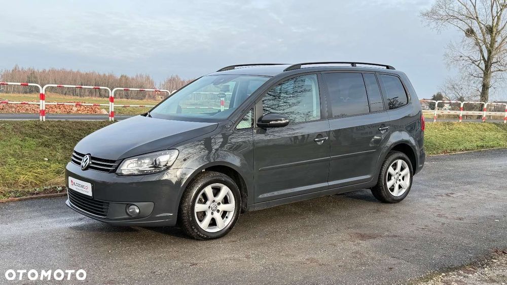 Volkswagen Touran - 5