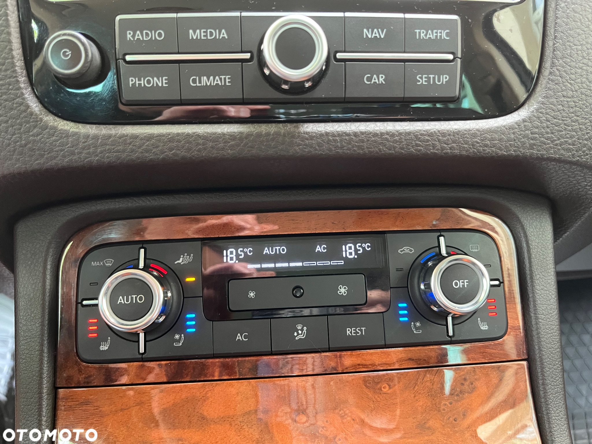 Volkswagen Touareg 3.0 V6 TDI Blue Motion DPF Automatik - 25
