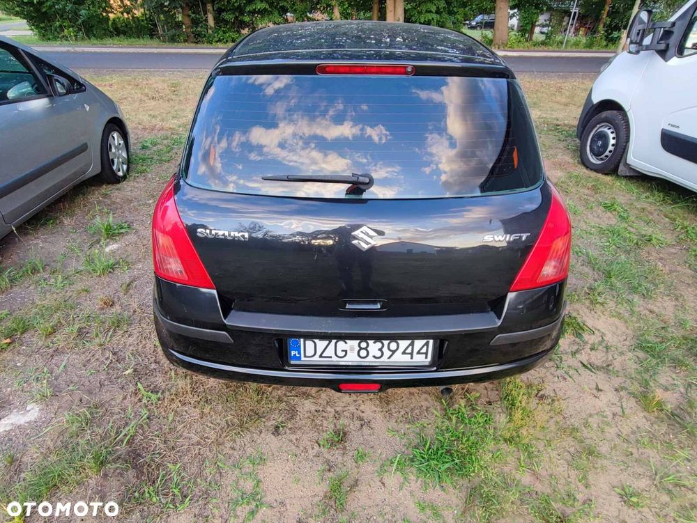 Suzuki Swift - 5
