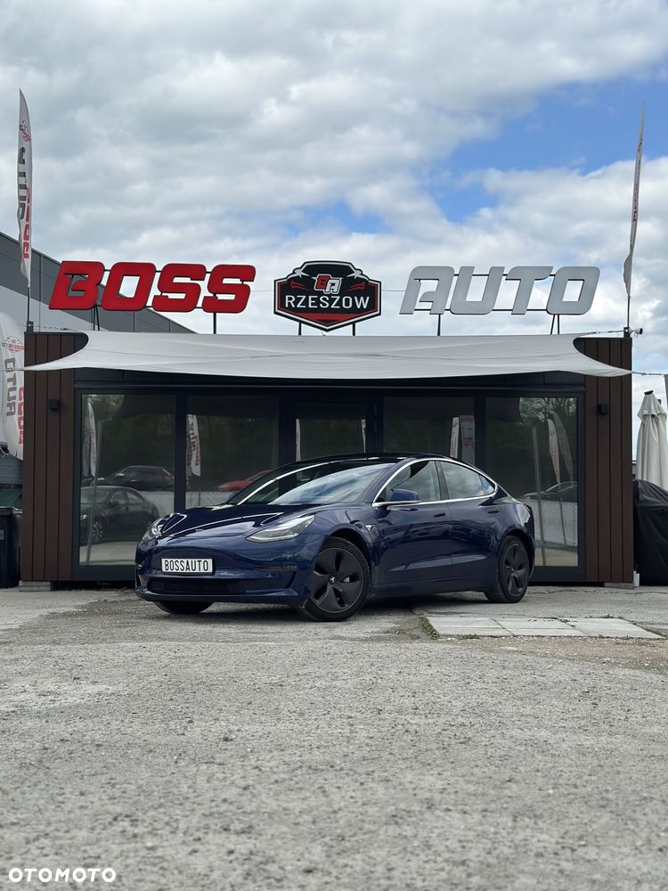 Tesla Model 3 Standard Reichweite Plus Hinterradantrieb - 10