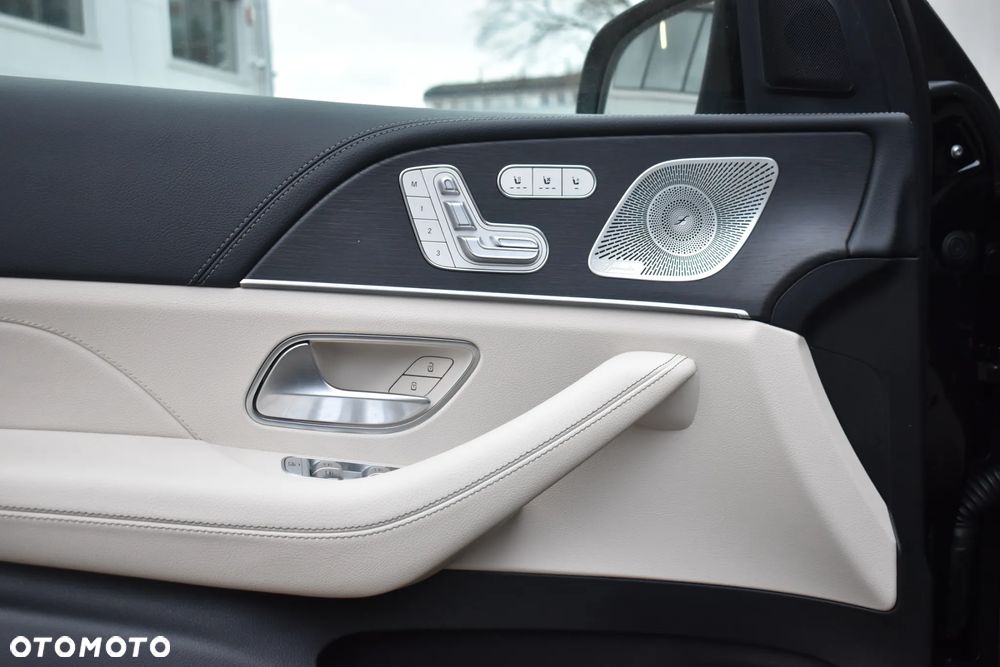 Mercedes-Benz GLE - 14