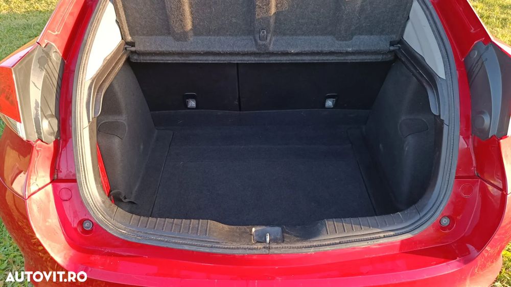 Honda Civic 1.4 i-VTEC - 9