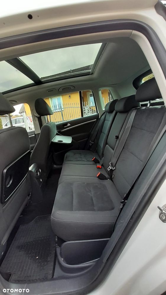 Volkswagen Tiguan - 25