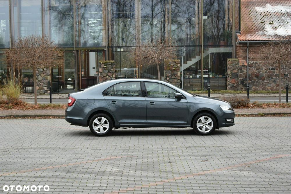 Skoda RAPID 1.0 TSI Style - 8