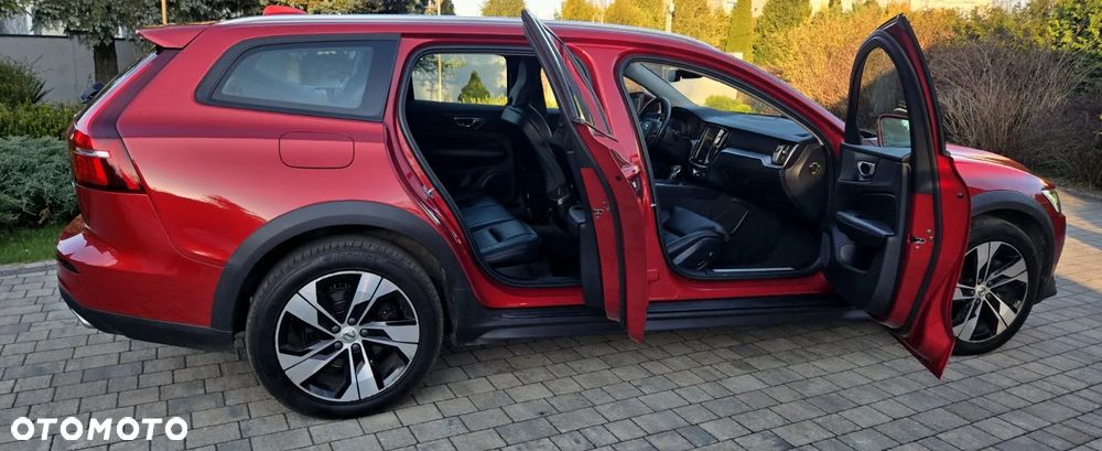 Volvo V60 Cross Country D4 AWD Geartronic Pro - 8
