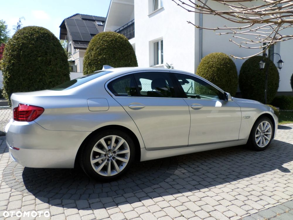 BMW Seria 5 520d - 6