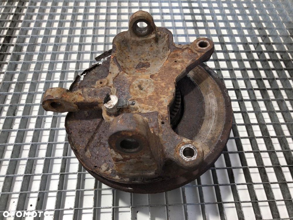 ZWROTNICA LEWY PRZÓD  IVECO DAILY III Autobus 1999 - 2006 35 S 13, 40 C 13, 50 C 13 92 kW [125 KM] - 3