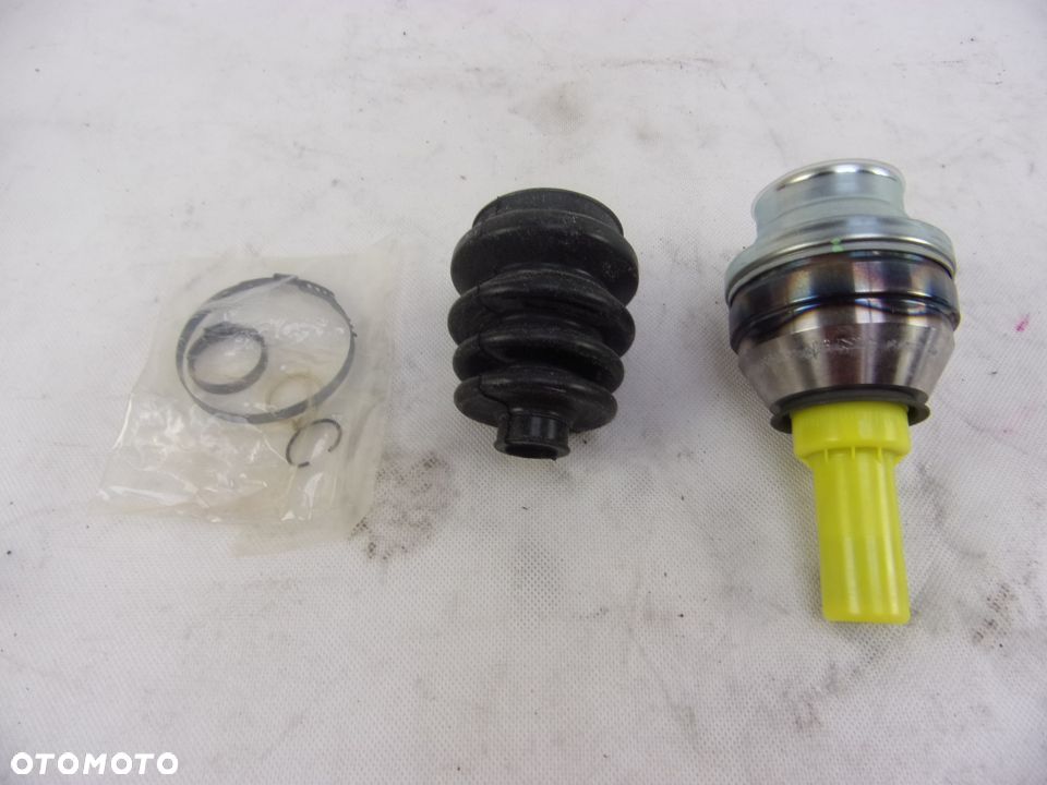 OPEL ASTRA PRZEGUB PÓŁOSI PRZÓD 13296189