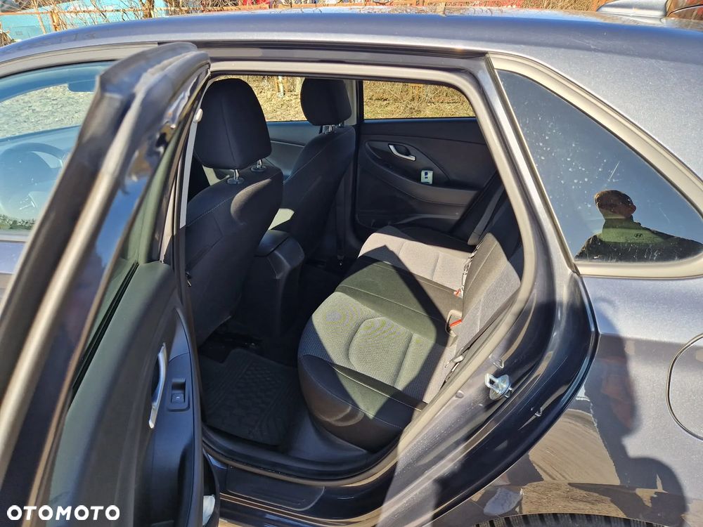 Hyundai i30 1.0 T-GDI Modern - 12