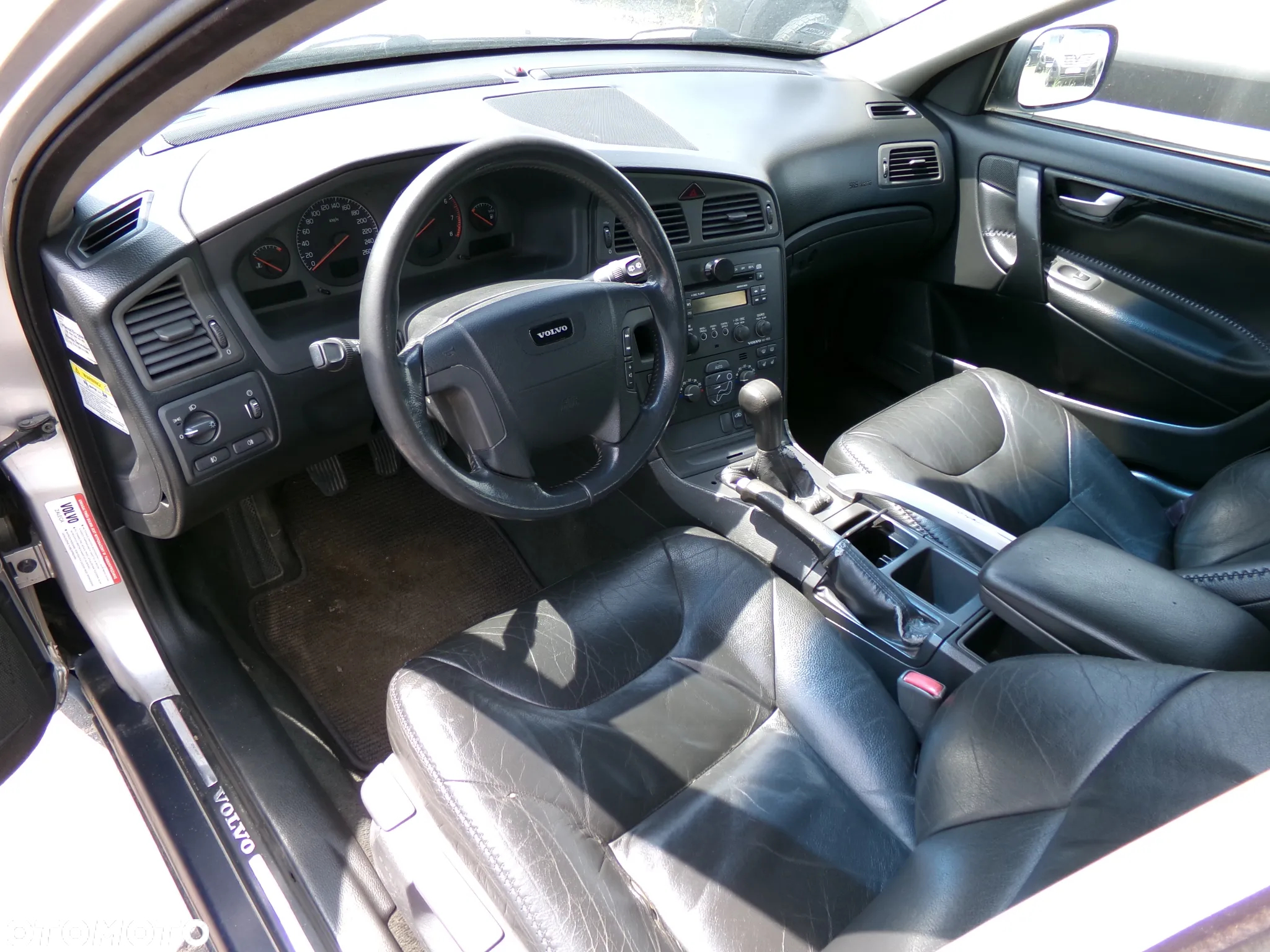 Volvo V70 XC Cross Country 2.4 AWD - 2