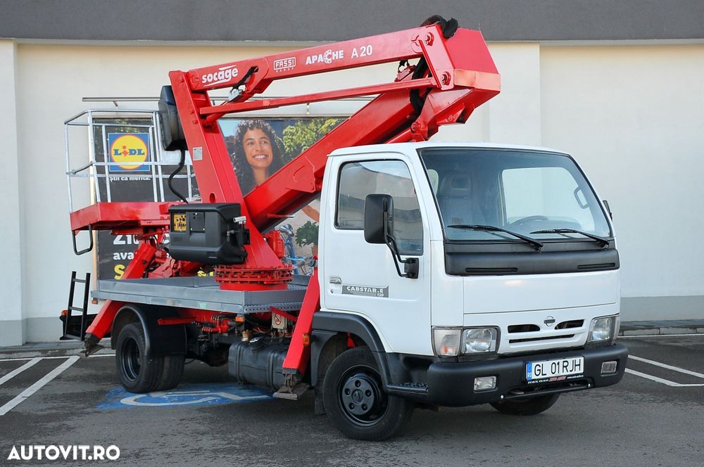 Nissan Cabstar - 1