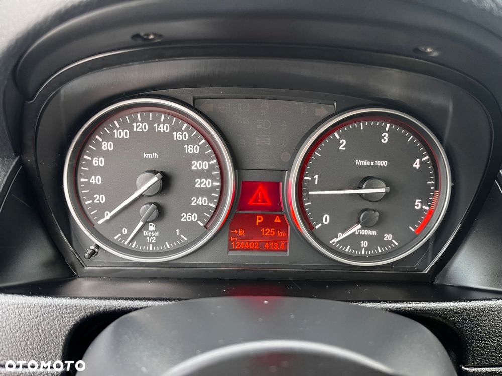 BMW X1 xDrive18d Sport Line - 16