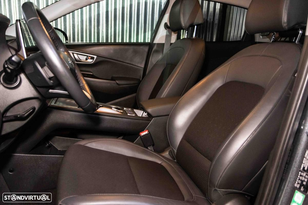 Hyundai Kauai EV 64 kWh Premium - 34