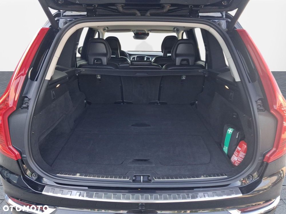 Volvo XC 90 D5 SCR AWD Inscription - 26