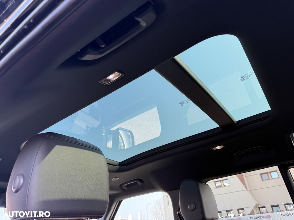 Land Rover Defender 110 3.0D 250 MHEV Hard Top X-Dynamic SE - 18