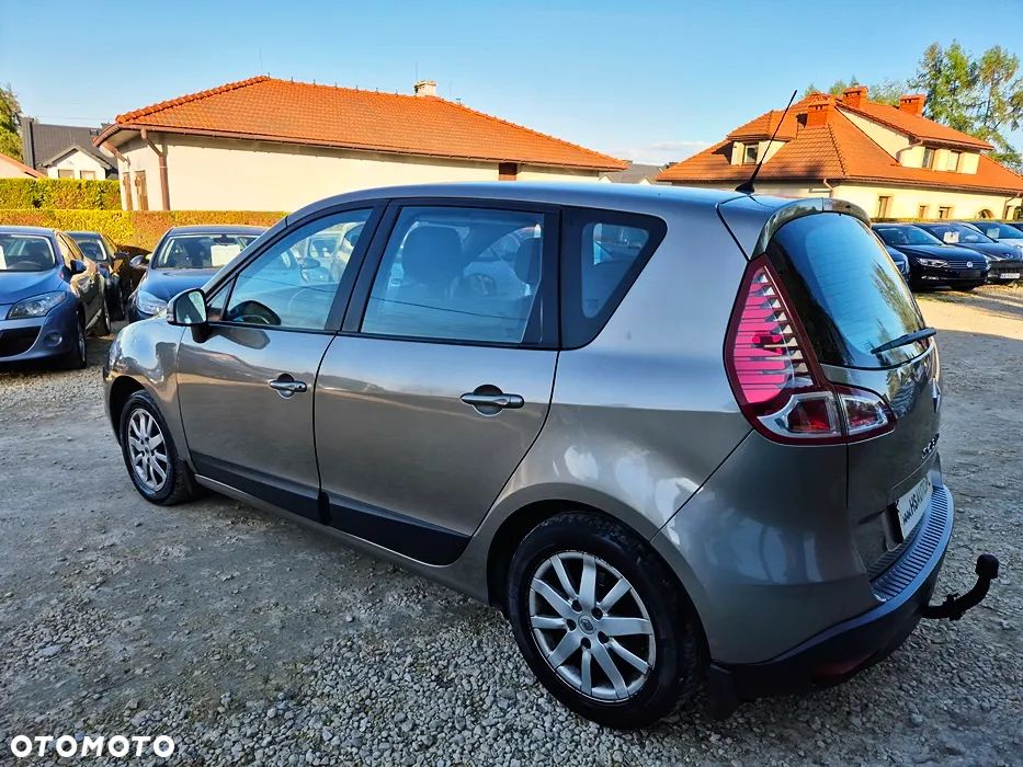 Renault Scenic 1.6 16V 110 Paris - 20