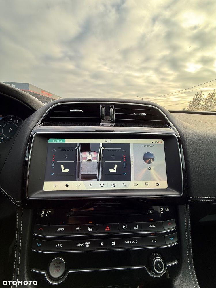 Jaguar F-Pace 3.0 V6 AWD S - 16